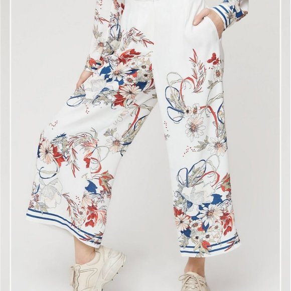 Aritzia Pants - ARITZIA Little Moon hazel cropped wide leg pants